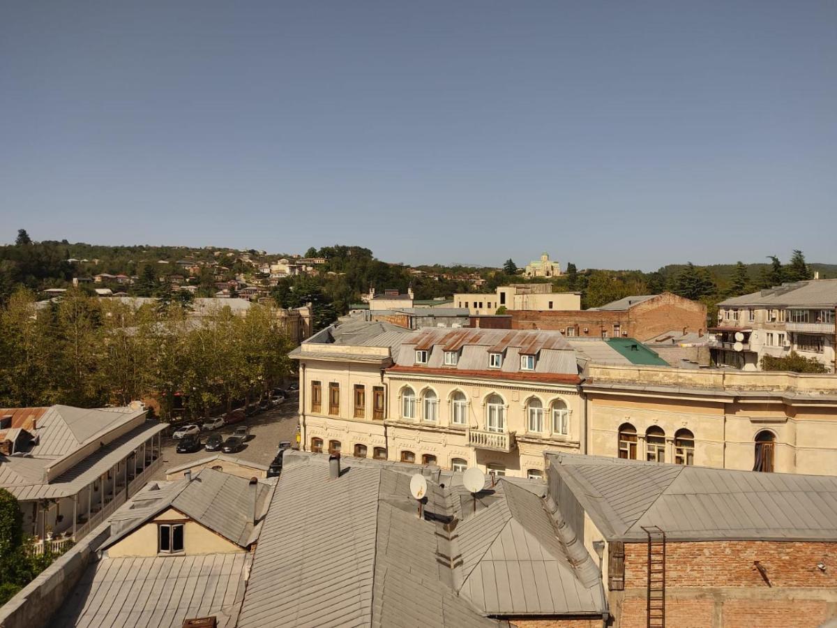 Pushkin Street Pearl Hotel Кутаиси Екстериор снимка